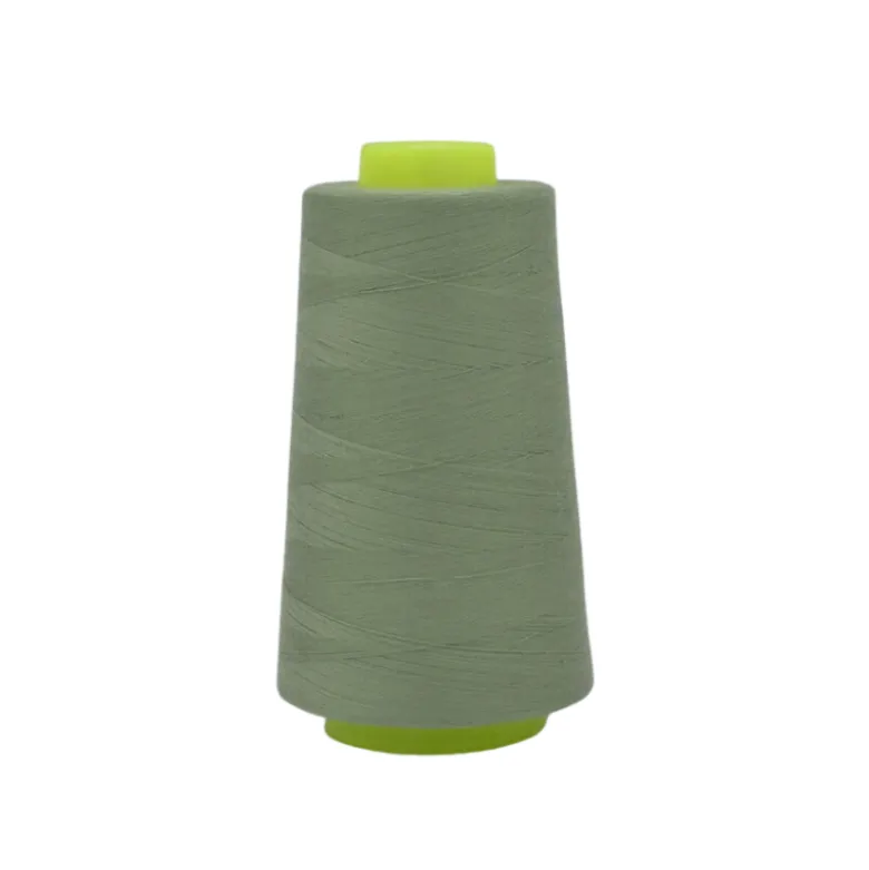 Cône de fil à coudre 100% polyester vert céladon - 3000 yards