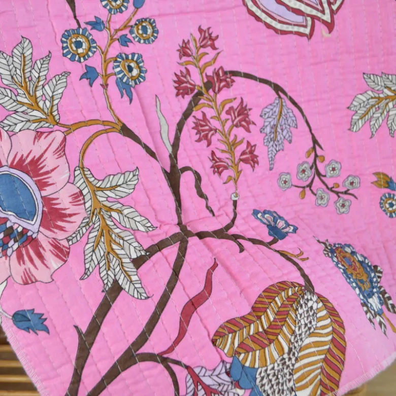 Coton matelassée Bloom motif fleurs Indienne rose