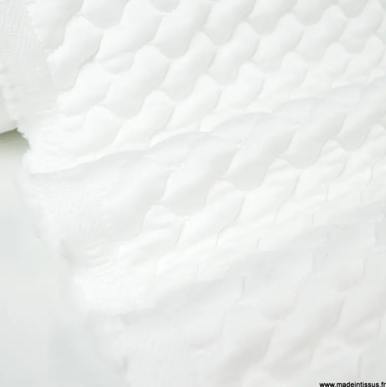 Coutil matelassé pullman grand laize pour matelas.