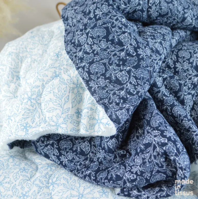 Double gaze matelassée motif fleur d'inspi Indienne Bleu