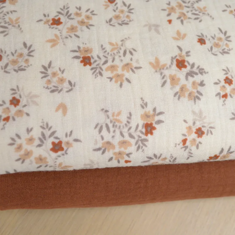 Double gaze Namra motif fleurs terracotta fond Ecru - OEKO TEX