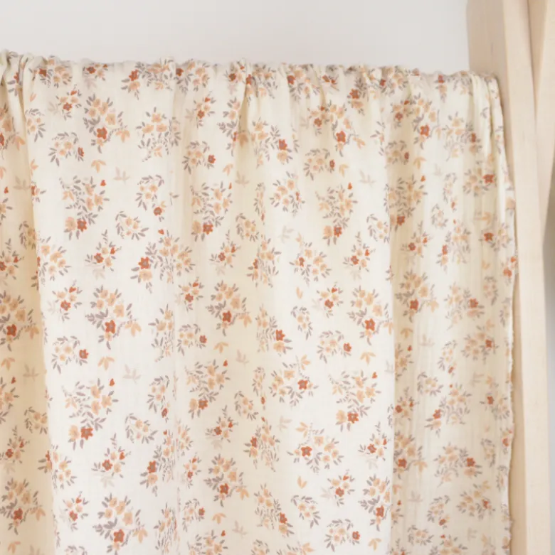 Double gaze Namra motif fleurs terracotta fond Ecru - OEKO TEX