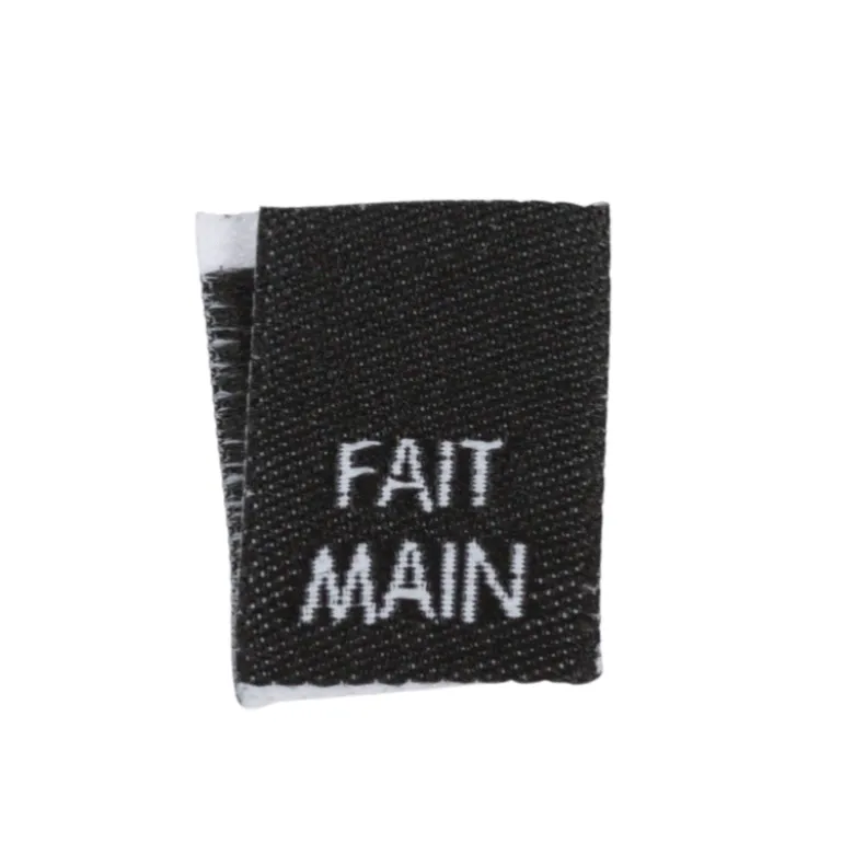 Etiquette tissée pliée à coudre message "FAIT MAIN" 15x40mm