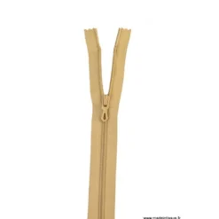 Fermeture éclair en nylon. col 945 Beige Moyen