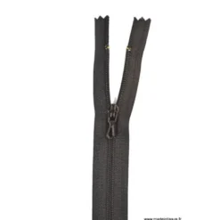 Fermeture éclair en nylon. col 460 Noir