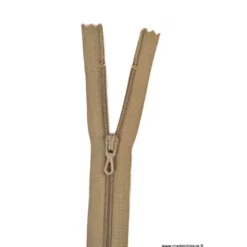Fermeture éclair en nylon. col 953 Tabac