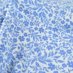 Jersey fleurs bleues fond blanc – Poppy Fabrics - OEKO TEX