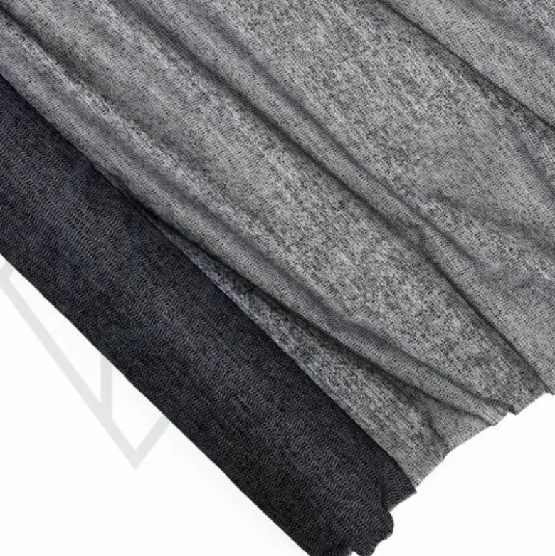 Laineuse thermocollante tissé noire