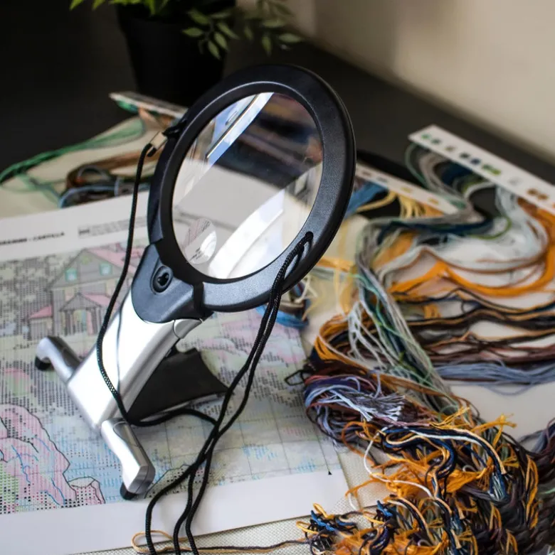 Loupe Mains Libres avec éclairage LED - Purelite