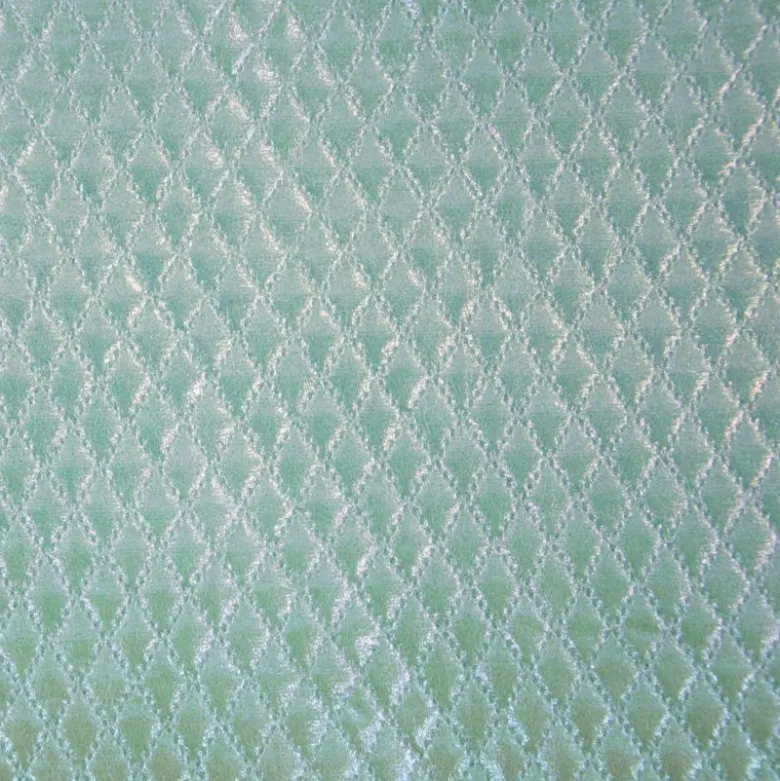Matelassé holographique - vert d'eau