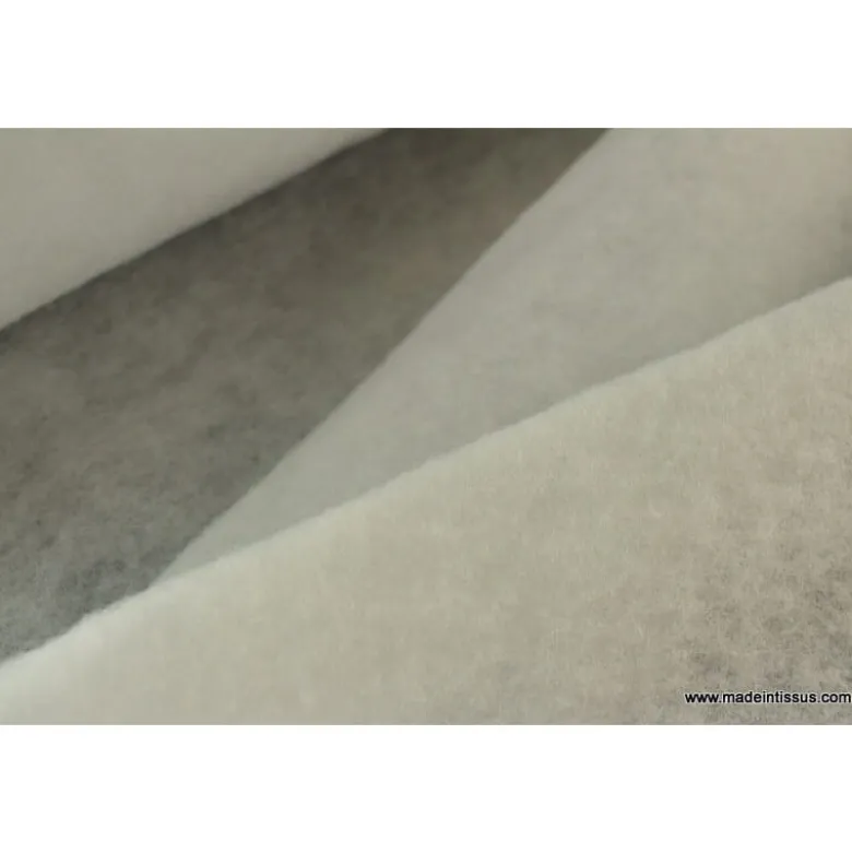Ouate 100% polyester 200g/m² - épaisseur 17.5 mm