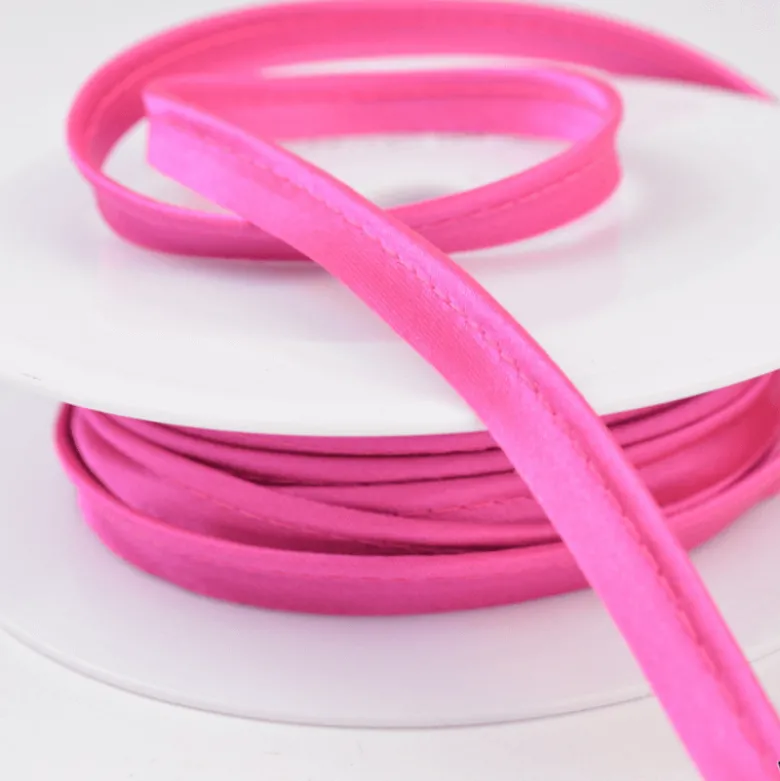 Passepoil satin 10 mm coloris Fuchsia1073