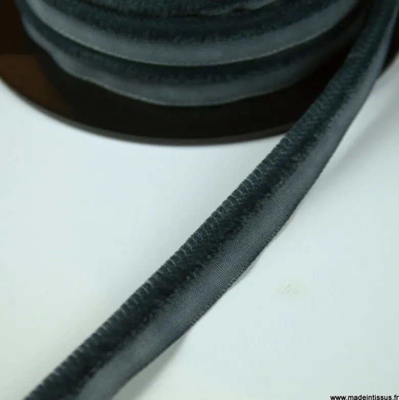 Passepoil velours 16mm coloris Gris anthracite pour l'ameublement