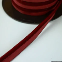Passepoil velours 3.5mm coloris Bordeaux pour l'ameublement