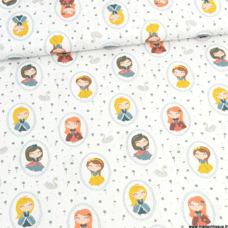 Popeline Bio Fabby motifs princesses, fleurs et cygnes -OEKO TEX