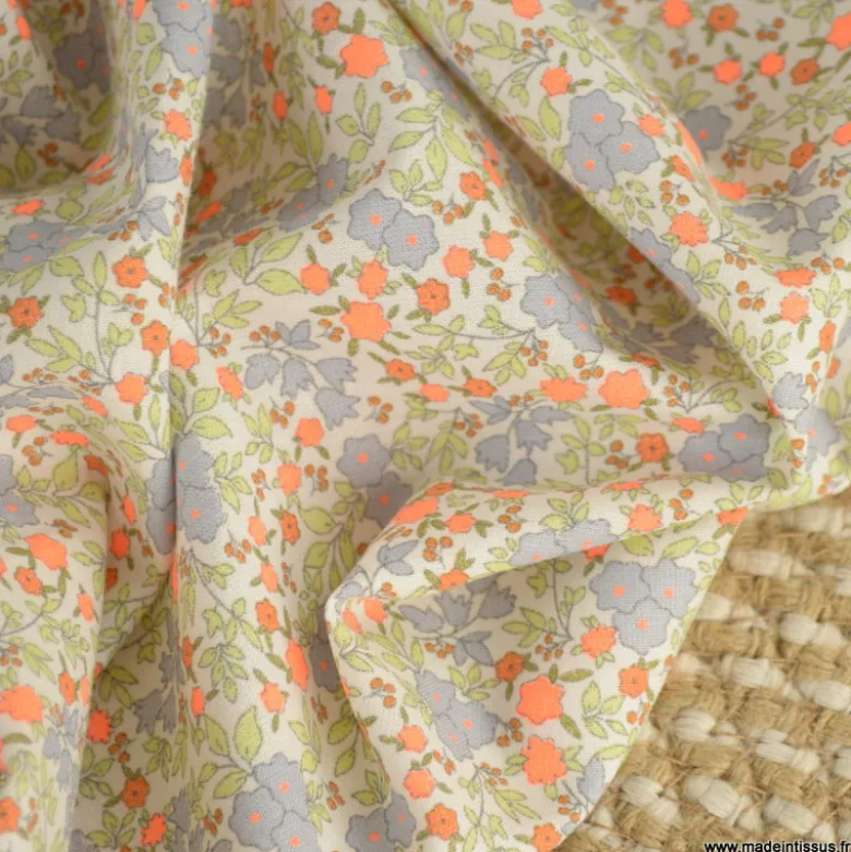 Popeline Bio & OEKO TEX motifs fleurs orange fluo