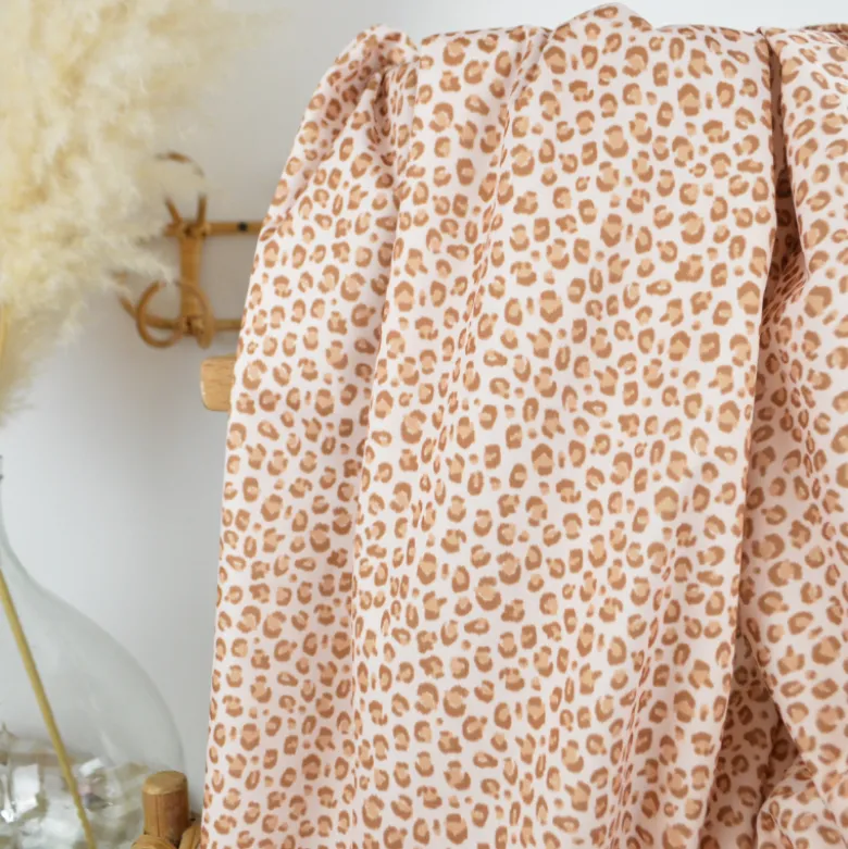 Pul contact alimentaire Balzac motifs léopard fond beige - motif exclusif