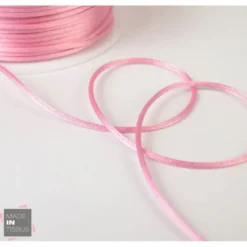 Queue de rat au mètre 2mm coloris Rose