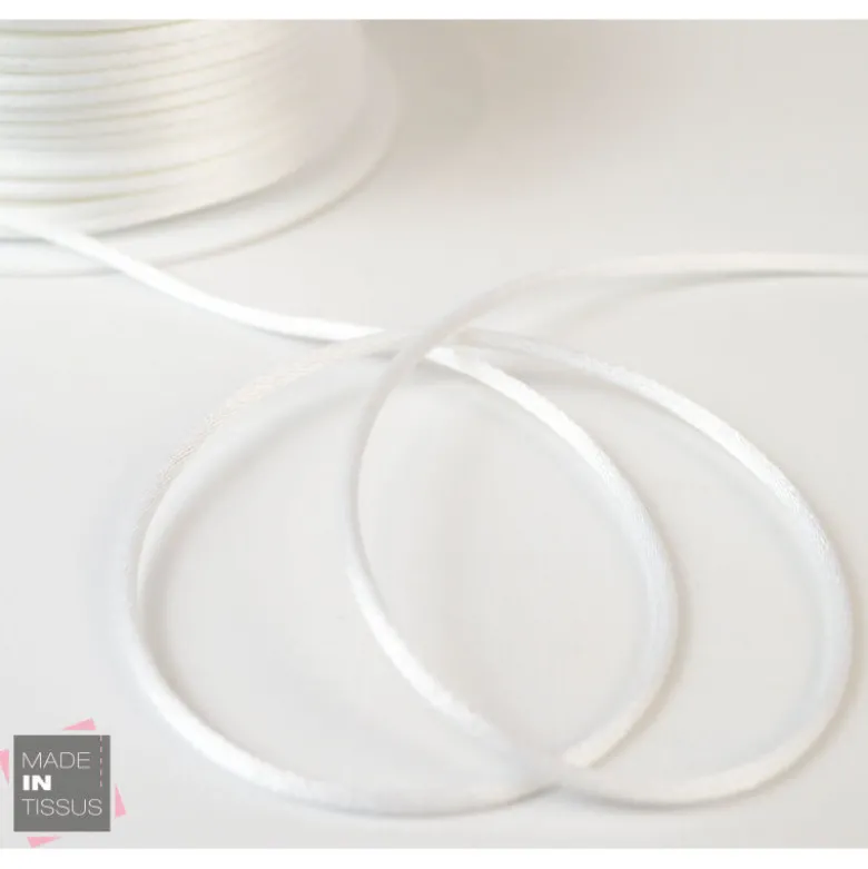 Queue de rat au mètre 2mm coloris Blanc