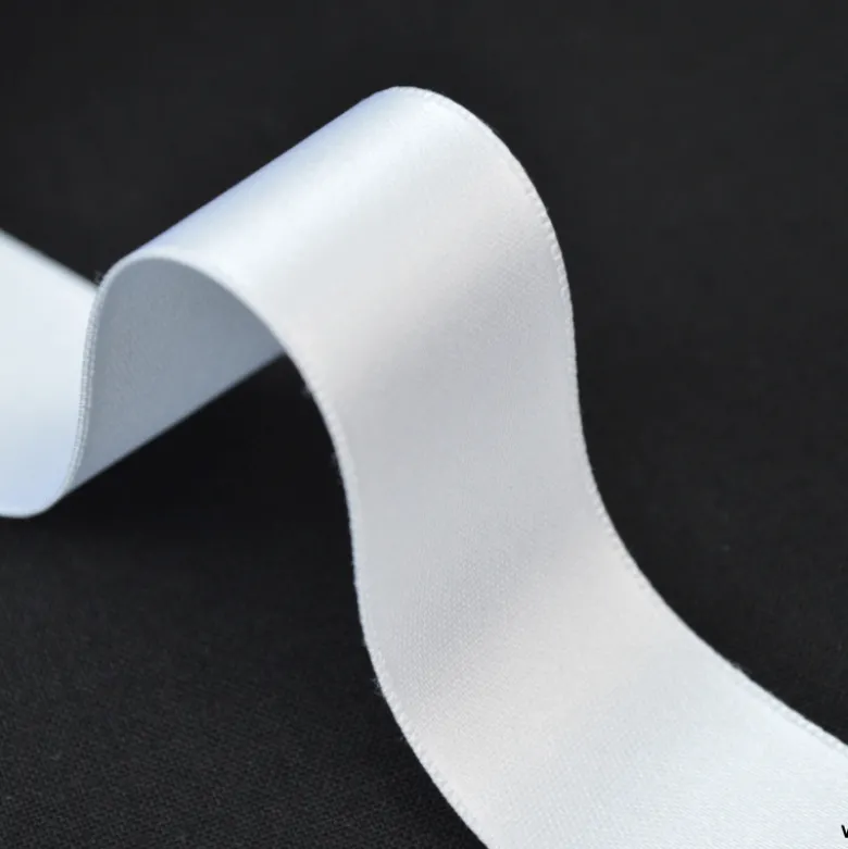 Ruban SATIN double face BLANC , 25 mm, .