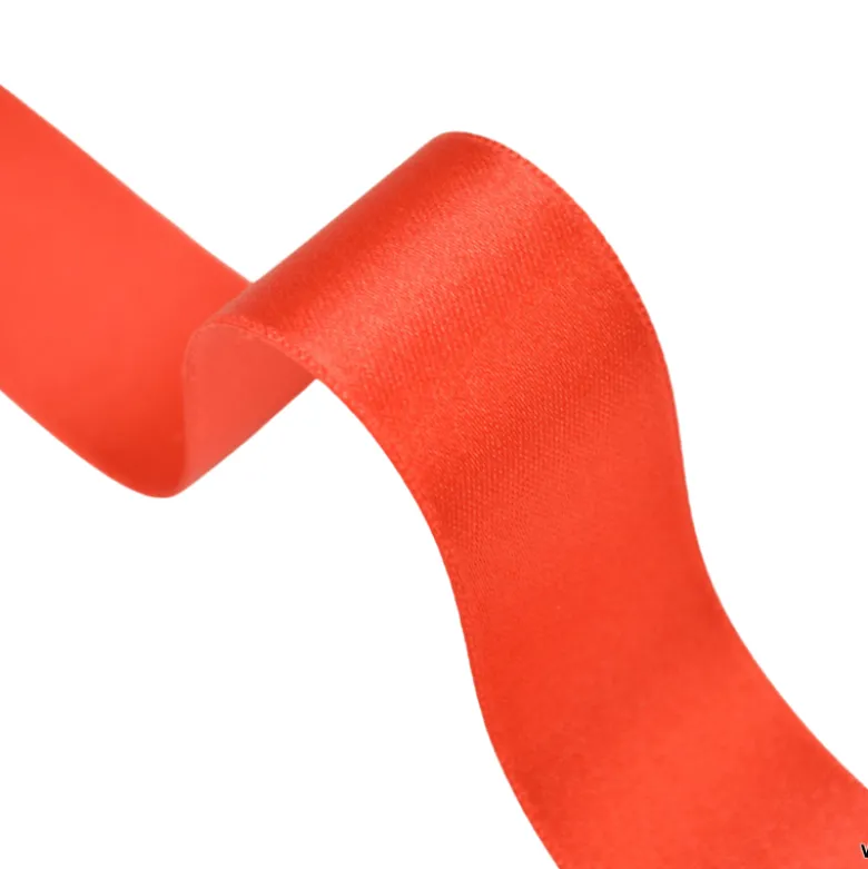 Ruban SATIN double face ROUGE , 25 mm, .