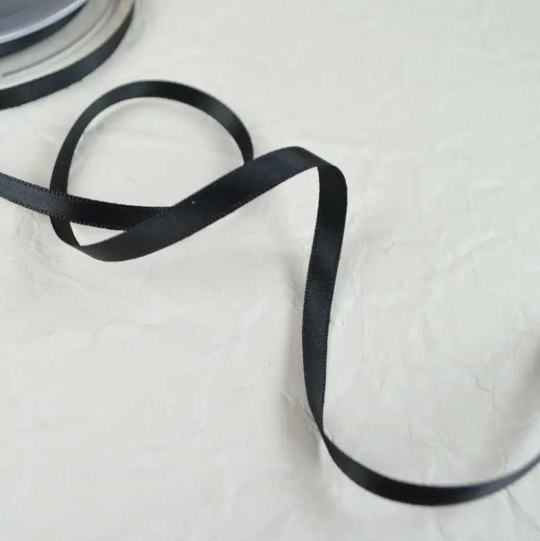 Ruban satin Noir - 6 mm