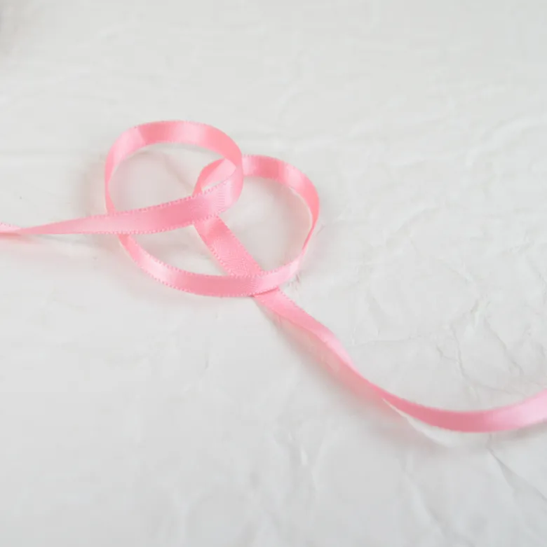 Ruban satin Saumon - 6 mm