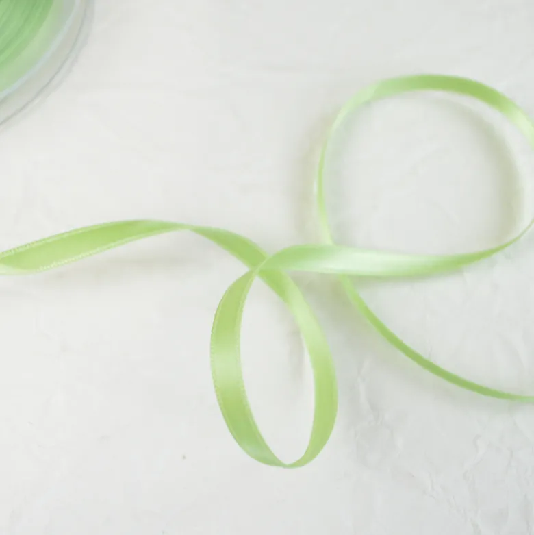 Ruban satin Vert clair - 6 mm