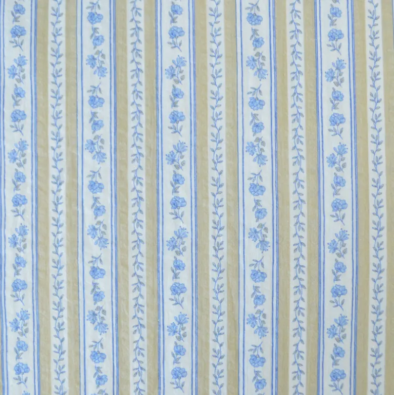 Seersucker motif fleurs et rayures beige et bleu
