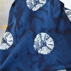 Tissu Batik "Hampi" – cercles sur fond indigo