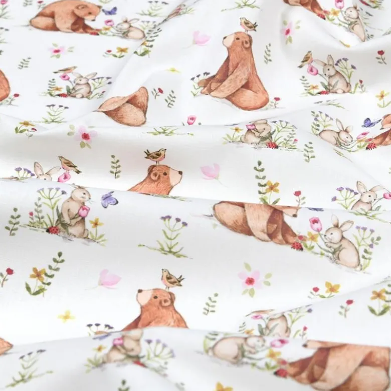 Tissu coton Agaric motif ours et lapins fond blanc - OEKO TEX