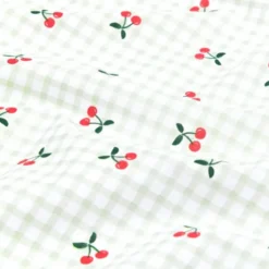 Tissu coton Cherries motif cerises fond vichy vert