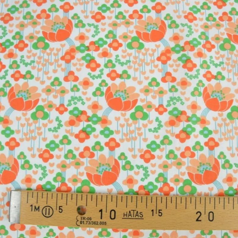 Tissu coton Clodette motifs fleurs vintage fond ivoire - OEKO TEX