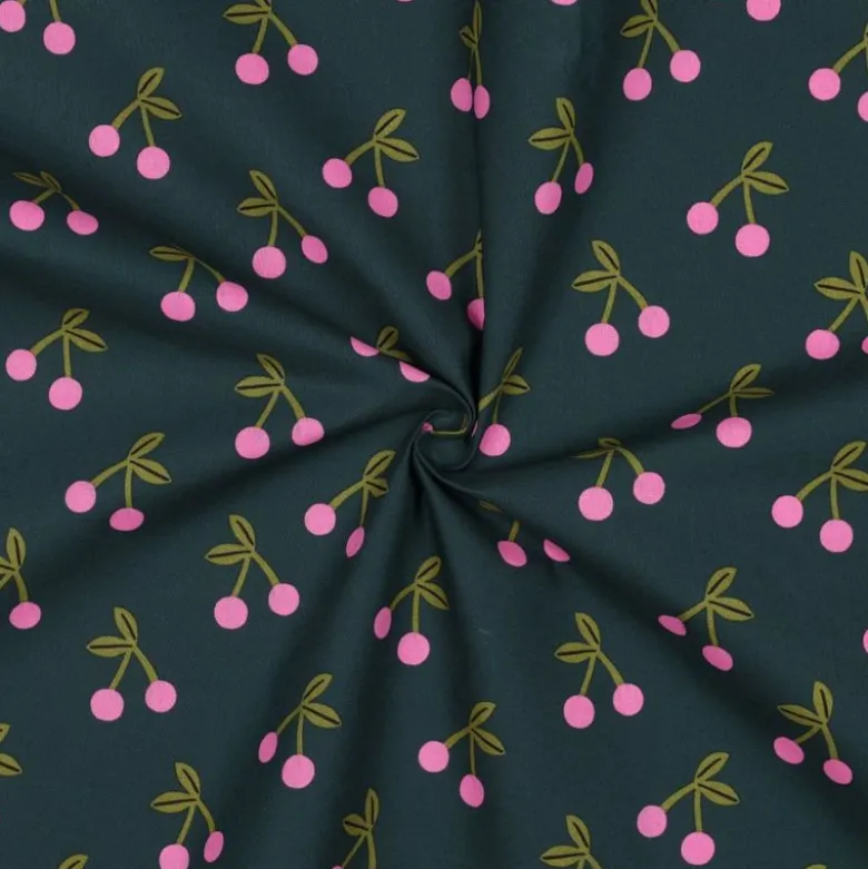 Tissu coton Enduit motifs cerises fond vert foncé