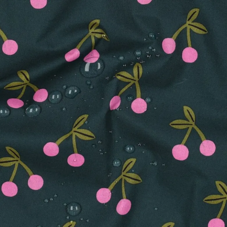 Tissu coton Enduit motifs cerises fond vert foncé