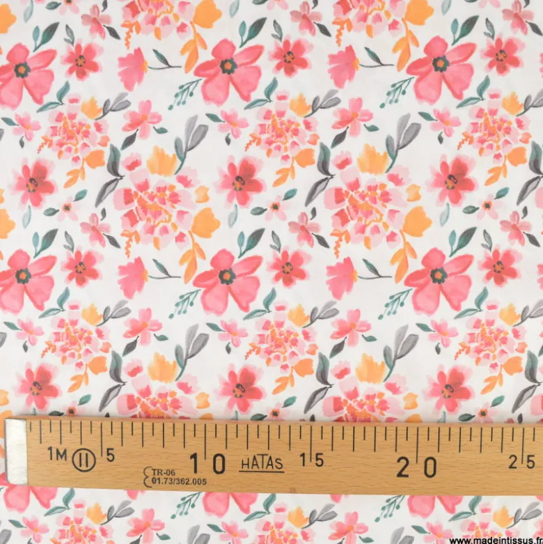 Tissu coton Felis motif fleurs aquarelle roses fond blanc