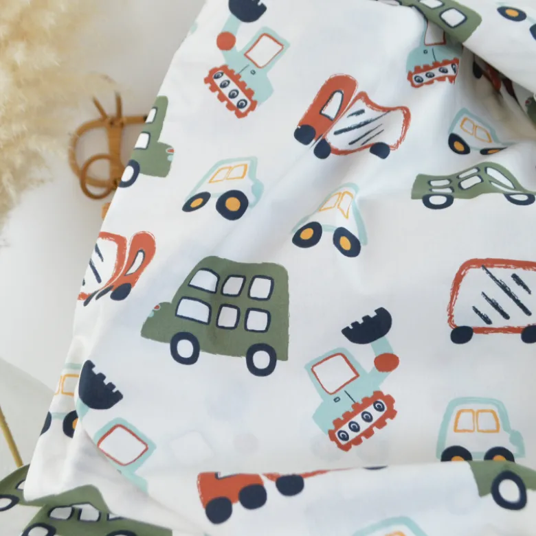 Tissu coton imprimé camions et voitures XXL fond blanc cassé - OEKO TEX