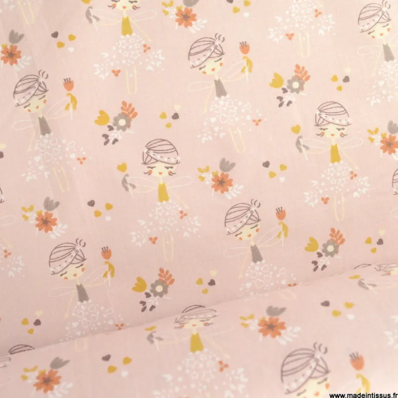 Tissu coton motifs Princesses et fleurs rosée- OEKO TEX