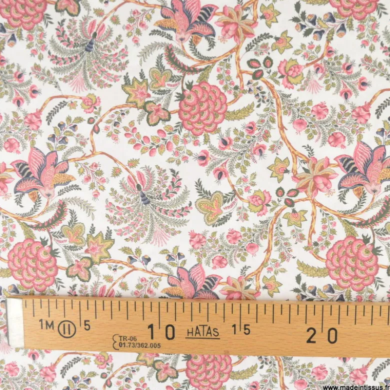 Tissu coton Palopa motif fleurs Indiennes roses fond blanc