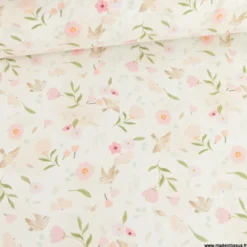 Tissu Coton Pretty motif oiseaux et fleurs rose fond blanc - OEKO TEX