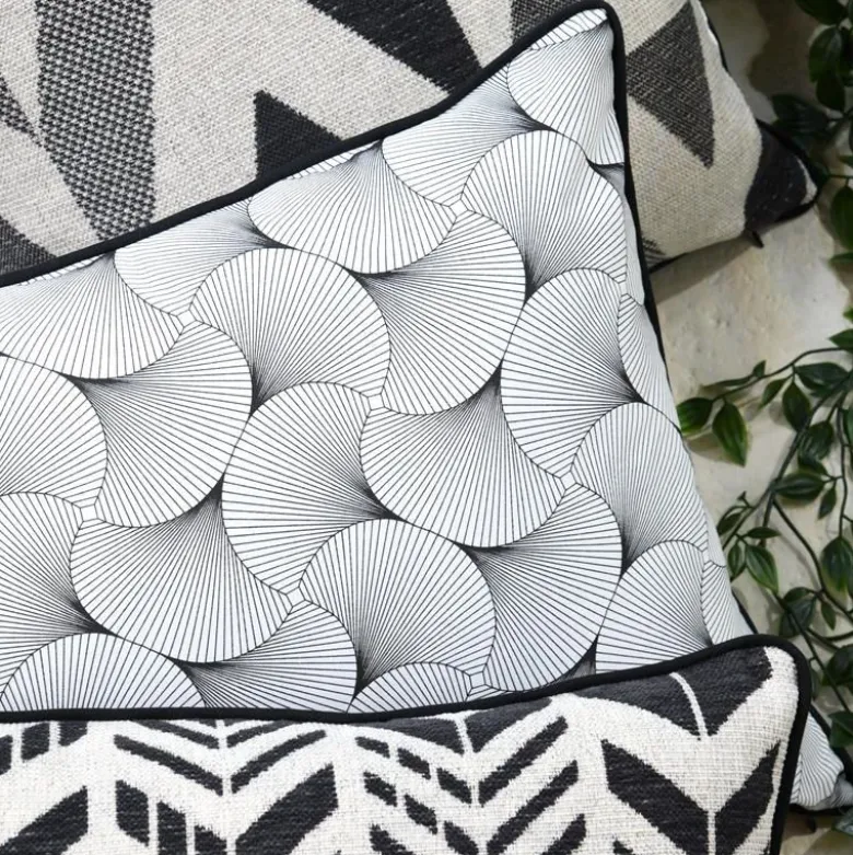 Tissu coton York enduit motifs graphique noir et blanc