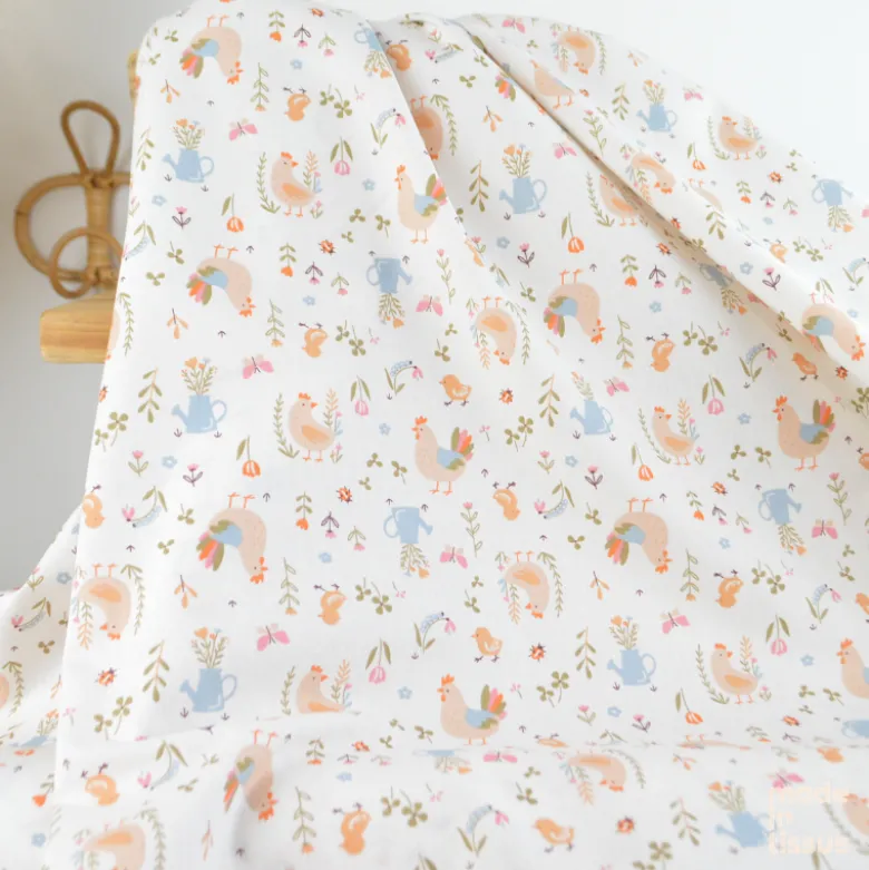 Tissu cretonne coton Cocotte motif poules et fleurs fond écru - OEKO TEX
