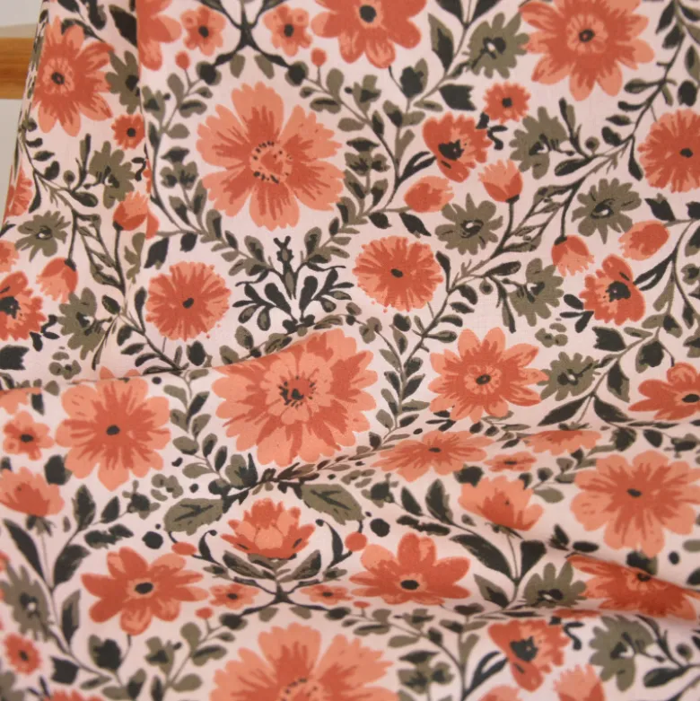 Tissu cretonne coton Hampi motif fleurs camel et vert – OEKO TEX