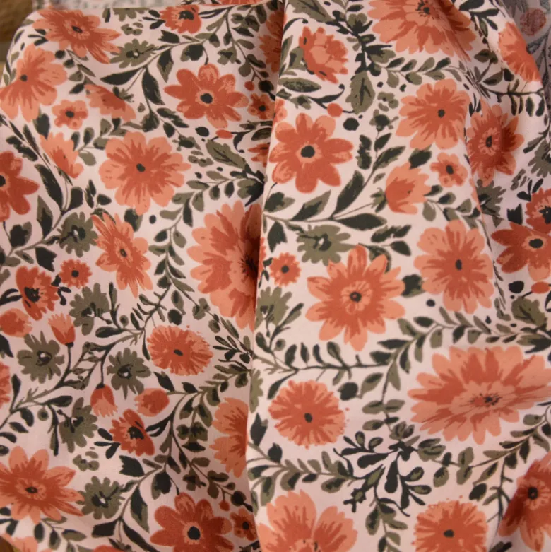 Tissu cretonne coton Hampi motif fleurs camel et vert – OEKO TEX