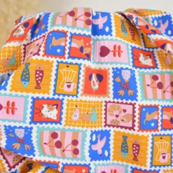 Tissu cretonne coton imprimé timbres animaux – OEKO TEX