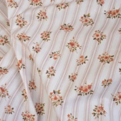 Tissu cretonne coton Maritoinette motif fleurs et rayures peche – OEKO TEX