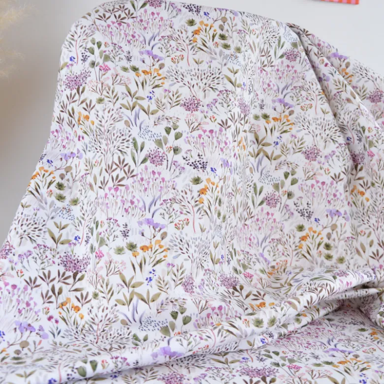 Tissu cretonne coton Poaces fleurs sauvages lilas et vert - OEKO TEX