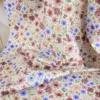 Tissu cretonne coton Rozenn motif fleurs prunes et bleues -OEKO TEX