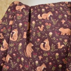 Tissu cretonne coton Sylvana motif animaux fond aubergine – OEKO TEX