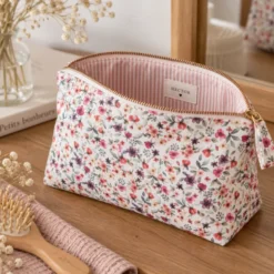 Tissu cretonne coton Sysy motif fleurs prunes et rouges – OEKO TEX
